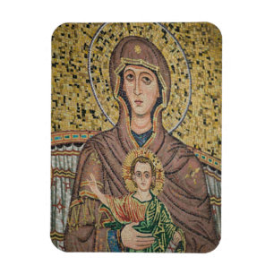 ITALY, Sicily, TAORMINA: Corso Umberto 1, Mosaic Magnet