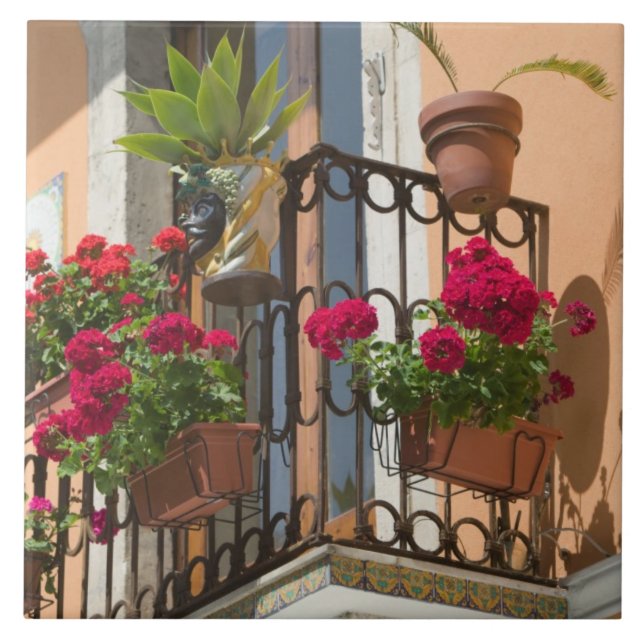 ITALY, Sicily, TAORMINA: Corso Umberto 1, Tile (Front)