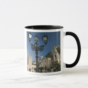 ITALY, Sicily, TAORMINA: Piazza iX Aprile, San Mug