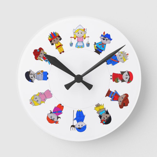 It's a small world round clock (Front)