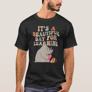 It's Beautiful Day For Learning Retro Teacher 15 T-Shirt