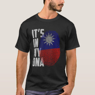 It's In My DNA Taiwan Taiwanese Flag Taiwan Finger T-Shirt
