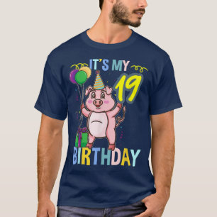 Its My 19th Birthday Cute Pig 3303  T-Shirt