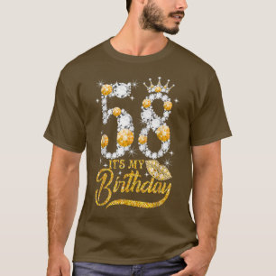It's My 58th Birthday Queen 58 Years Old Shoes Cro T-Shirt