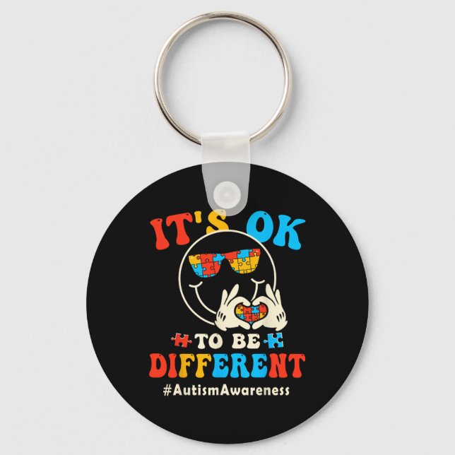 Its Ok To Different Autism Groovy Smile Face Puzzl Key Ring (Front)