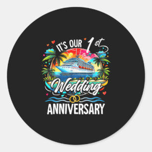It's Our 1st Wedding Anniversary Couple Tropical V Classic Round Sticker