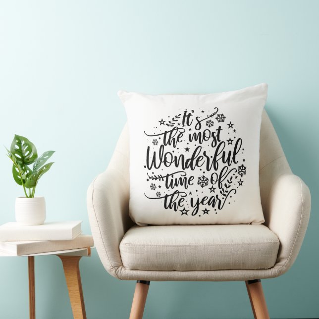It's the most wonderful time of the year cushion (Chair)