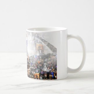 IV TOTO ensemble mug