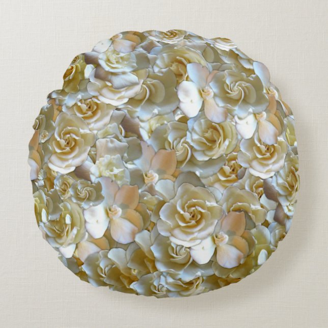 Ivory Rose Pattern – Elegant Floral Art Round Cushion (Front)