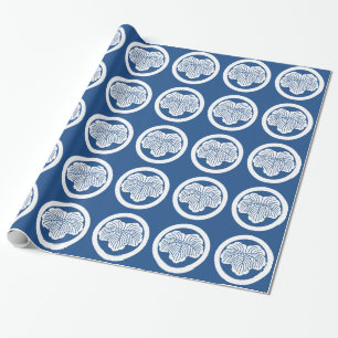 Ivy leaf in circle wrapping paper