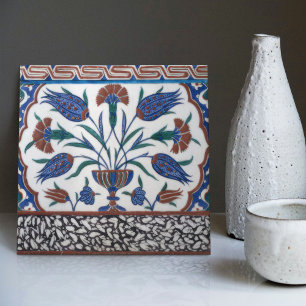 Iznik Topkapi Palace Red Green Blue Tile