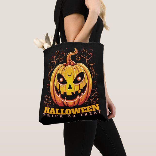Jack-O-Lantern Halloween Pumpkin  Tote Bag (Close Up)