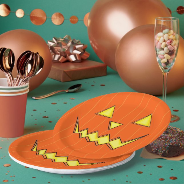 Jack-O-Lantern Plates for Halloween Party (Multi)