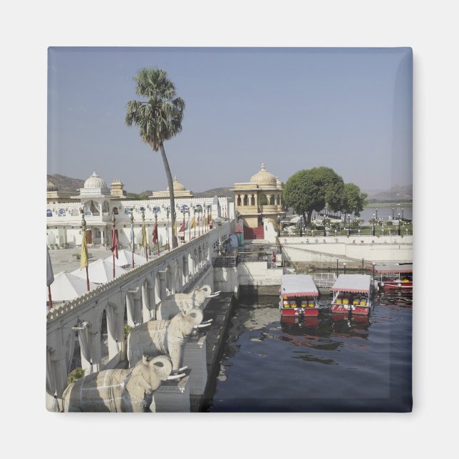 Jag Mindar Palace, Lake Pichola, Udaipur, India. Magnet (Front)