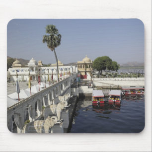 Jag Mindar Palace, Lake Pichola, Udaipur, India. Mouse Mat