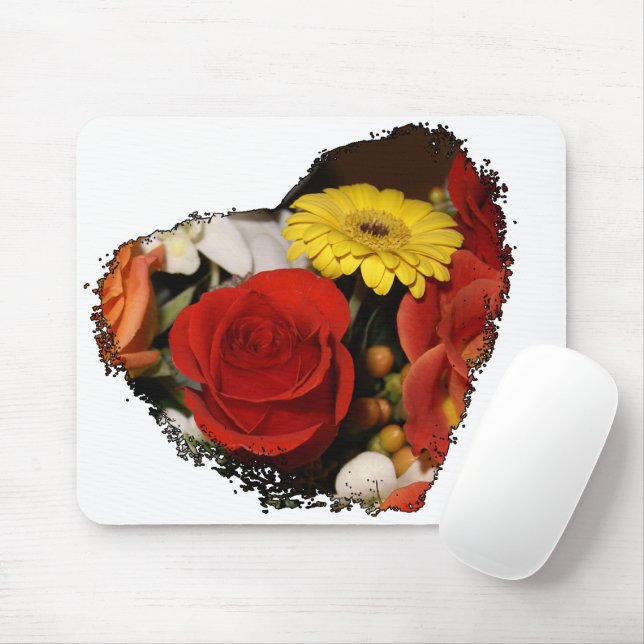 Jagged Edged Heart Bouquet Mouse Mat (With Mouse)