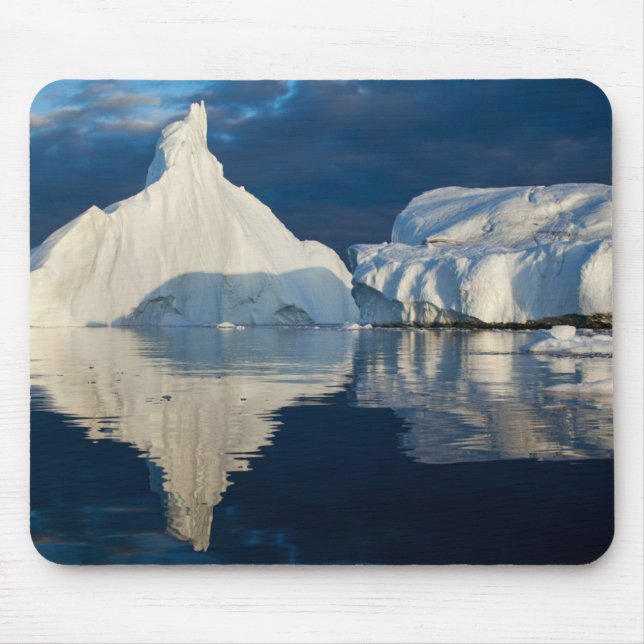 Jakobshavn Glacier Disko Bay Ilulissat, Greenland Mouse Mat (Front)