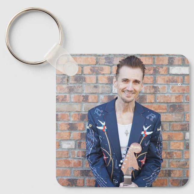 James Intveld Photo 2 with Autograph Key Ring (Front)