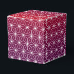 Japanese Asanoha Traditional Print Red & Purple Favour Box<br><div class="desc">Asanoha is a traditional japanese pattern based on the star shaped leaves of a hardy plant which represents vitality and growth. This pattern has long been popular on kimonos and articles for kids and babies as it is believed to bring growth and vigour.</div>