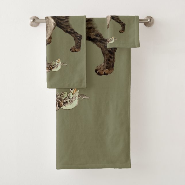Japanese Cat Catching a Frog Bath Towel Set (Insitu)
