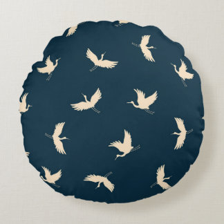 Japanese Cranes Silhouette Vintage Pattern Round Cushion