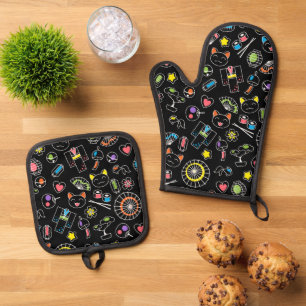Japanese Kawaii Culture Doodles on Black Oven Mitt & Pot Holder Set