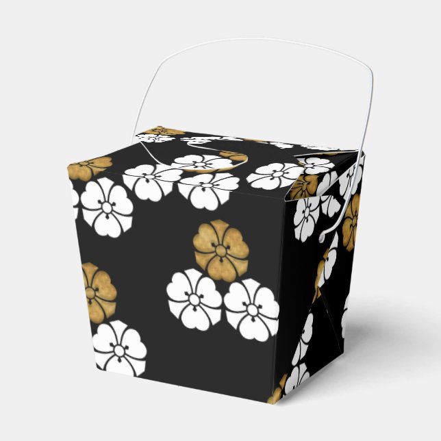 Japanese Kimono Fabric styled Favour box (Front Side)