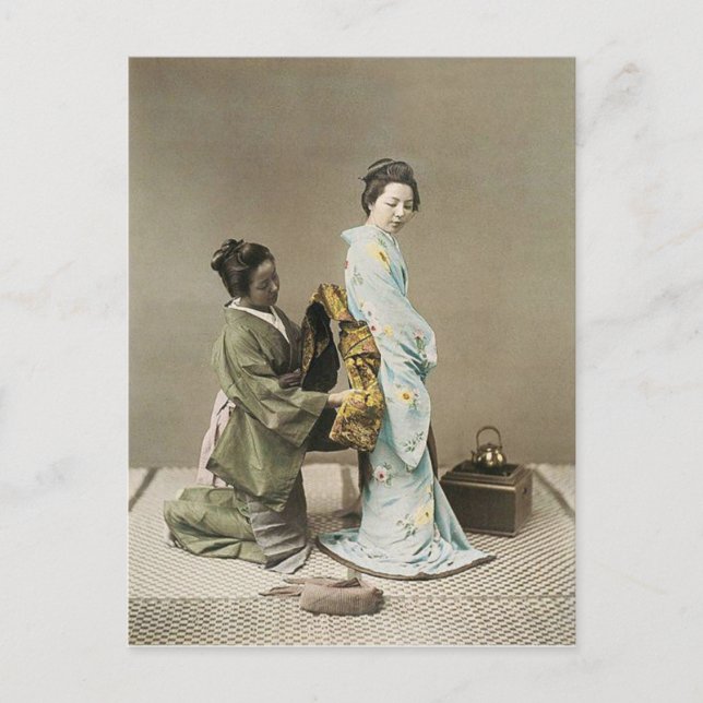 Japanese Lady Geisha Asian Vintage Art Postcard (Front)
