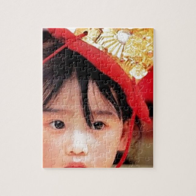 Japanese Little Girl Wearing a Kimono Jigsaw Puzzle (Vertical)