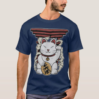 Japanese Maneki Neko Lucky Cat  T-Shirt