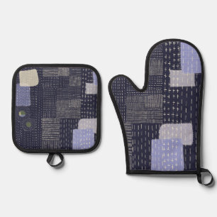 Japanese sashiko stiches resembling pattern oven mitt & pot holder set
