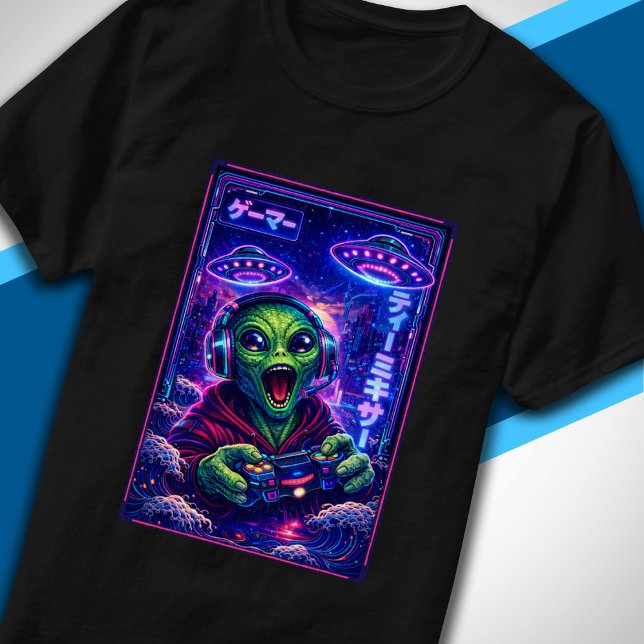 Japanese Synthwave Sci Fi UFO Alien Cool Gamer T-Shirt (Creator Uploaded)