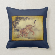JAPANESE TIGER Throw Pillow