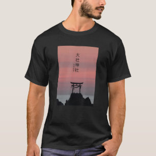 Japanese Torii Arch Streetwear Vaporwave Aesthetic T-Shirt