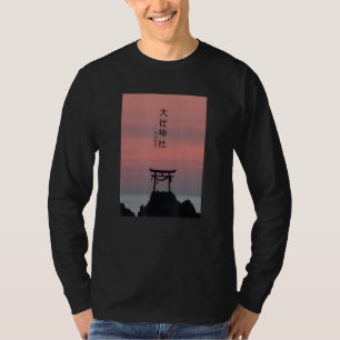Japanese Torii Arch Streetwear Vaporwave Aesthetic T-Shirt