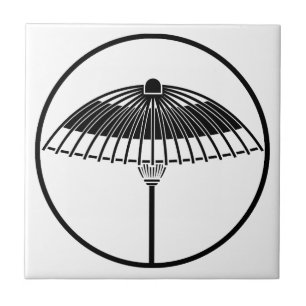 Japanese umbrella in a threadlike ring tile
