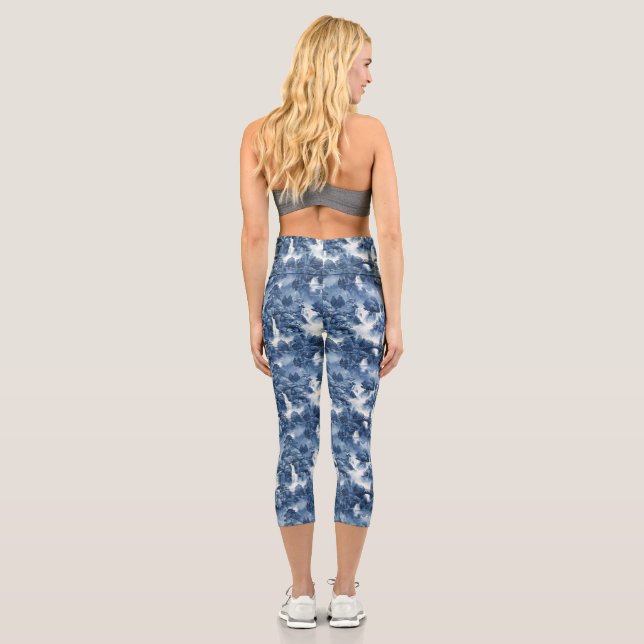 Japanese water garden in a blue white porcelain capri leggings (Back)