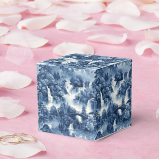Japanese water garden in a blue white porcelain favour box