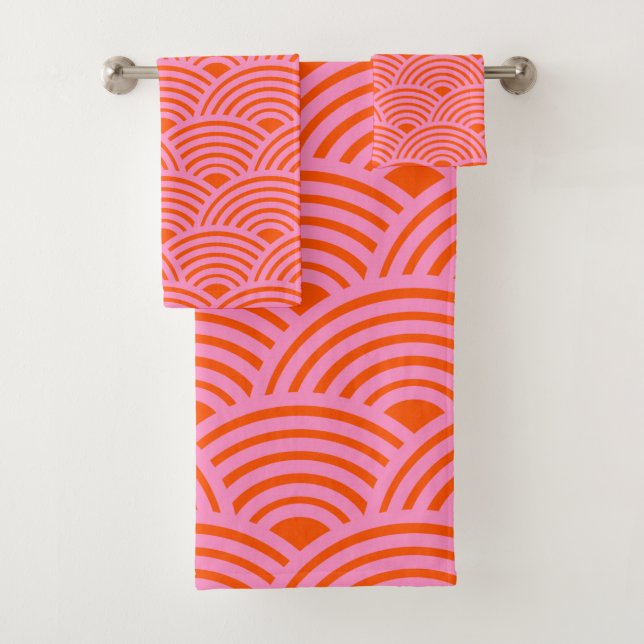 Japanese Wave Seigaiha Pattern Preppy Orange Pink Bath Towel Set (Insitu)