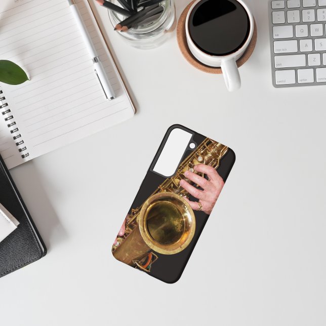 Jazzman Playing Gold Saxophone Samsung Galaxy S22 Case (In Situ)