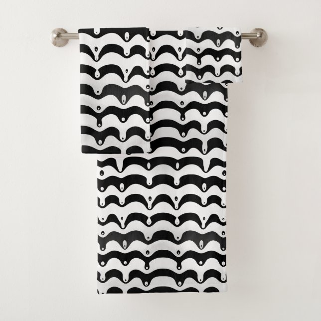 Jazzy Black & White Melting Zebra Stripes Bath Towel Set (Insitu)