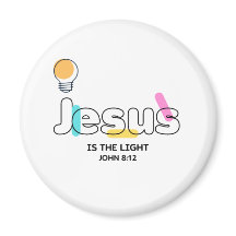 Jesus is the light Magnet