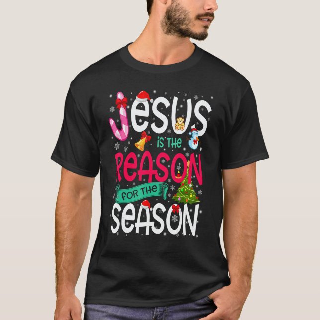 Jesus Is The Reason For The Season  Christmas Paja T-Shirt (Front)