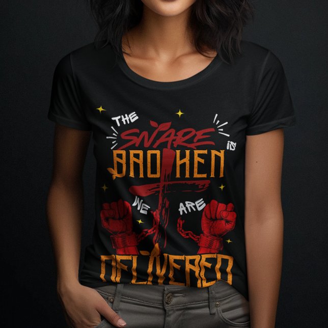 Jesus Set Me Free Christian Spiritual Believe Wome T-Shirt (Creator Uploaded)