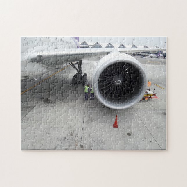 Jet Engine Photo Puzzle with Gift Box (Horizontal)