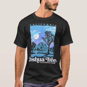 Joshua Tree National Park Vintage Night Scene Retr T-Shirt