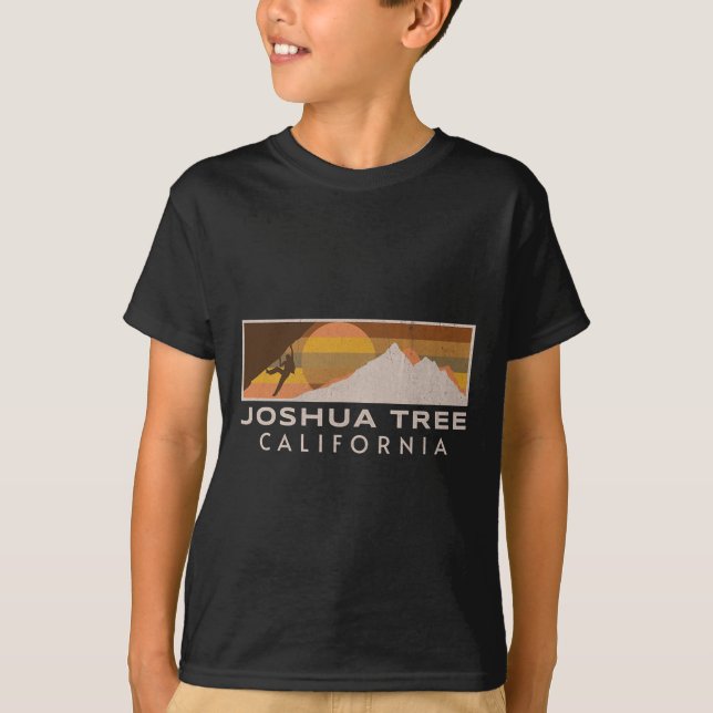 Joshua Tree Rock Climbing Nerd Boulderer Mountain  T-Shirt (Front)