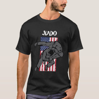 Judo Sparring Design With Emblem And Usa Flag T-Shirt