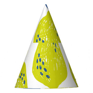 Juicy lemons: vintage seamless pattern. party hat