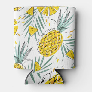 Juicy pineapples: bright vintage pattern. can cooler